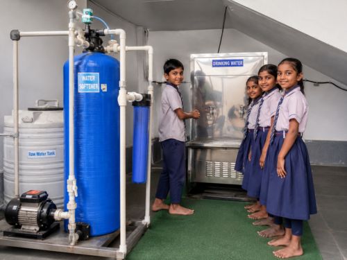 Safe drinking water solutions for students, staff and educational institutions.